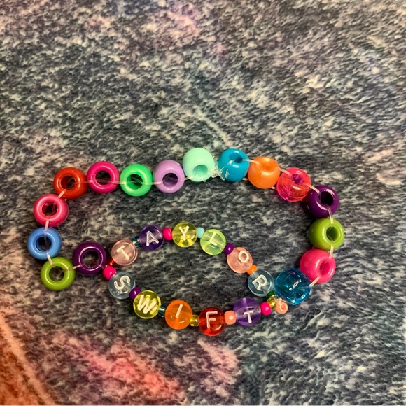 💜 13 Taylor Swift Eras Tour Friendship Bracelets - Custom Eras Tour Bracelets - Picture 11 of 14